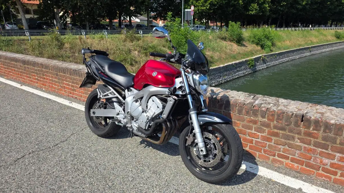 Yamaha FZ6 (2004 - 07) (7)