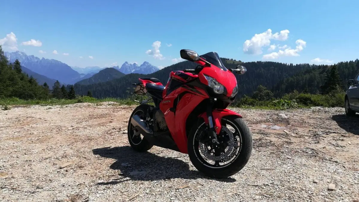 Honda CBR 1000 RR Fireblade (2008 - 11) (4)