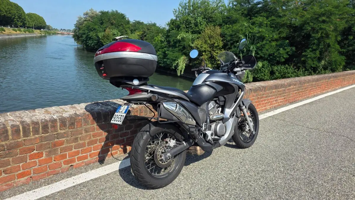 Honda Transalp XL 700 V (2007 - 2013) (3)