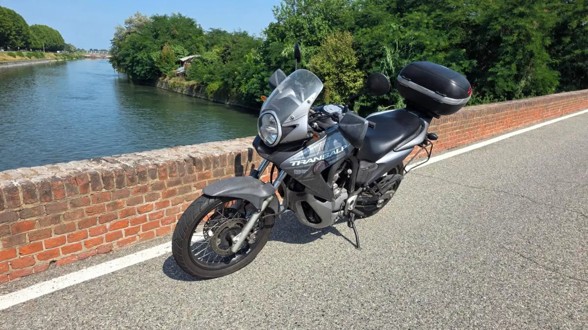 Honda Transalp XL 700 V (2007 - 2013) (5)