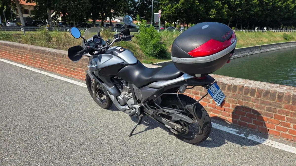 Honda Transalp XL 700 V (2007 - 2013) (6)