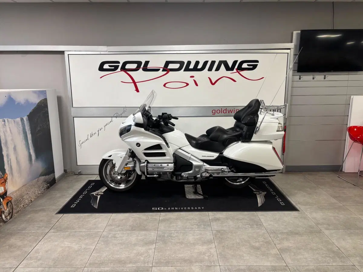 Honda GL 1800 Gold Wing (2012 - 17) (2)