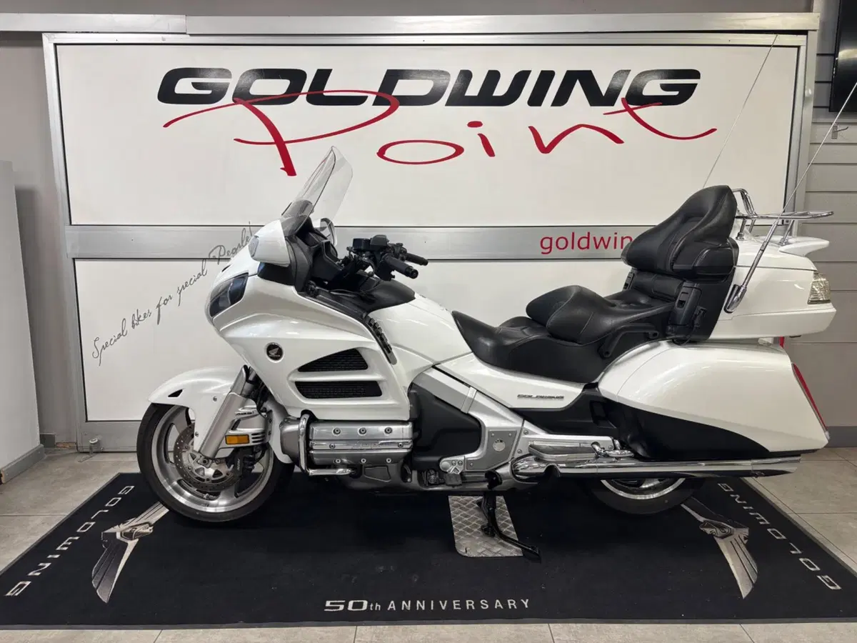 Honda GL 1800 Gold Wing (2012 - 17)