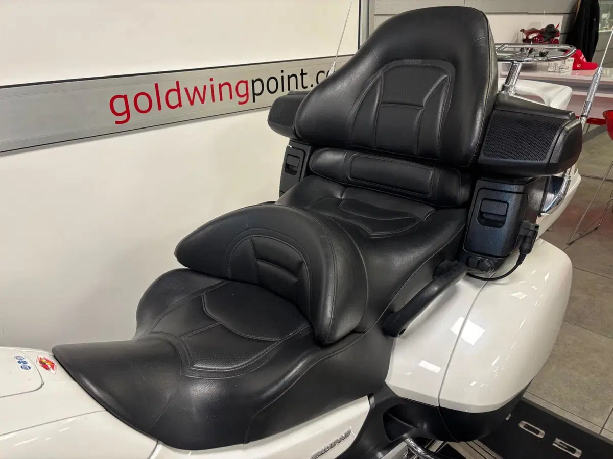 Honda GL 1800 Gold Wing (2012 - 17) (5)