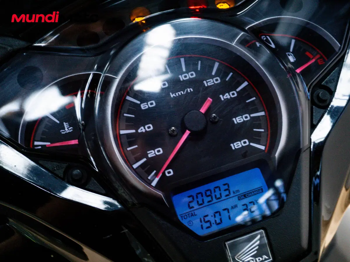 Honda SH 300 i ABS (2011 - 13) (12)