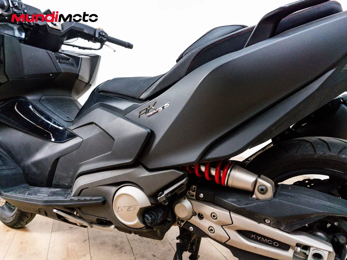 Kymco AK 575 Premium (2025 - 26) (10)