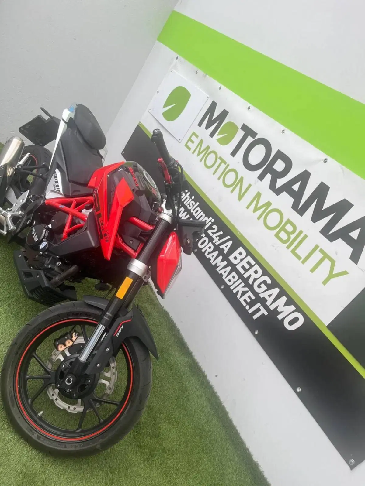 Swm Hoku 125 (2023 - 25) (9)