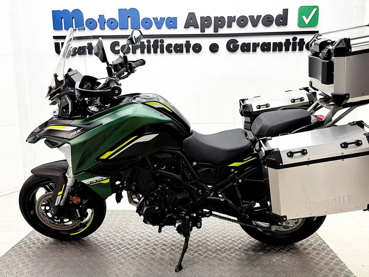 Benelli TRK 702 (2023 - 25) (2)
