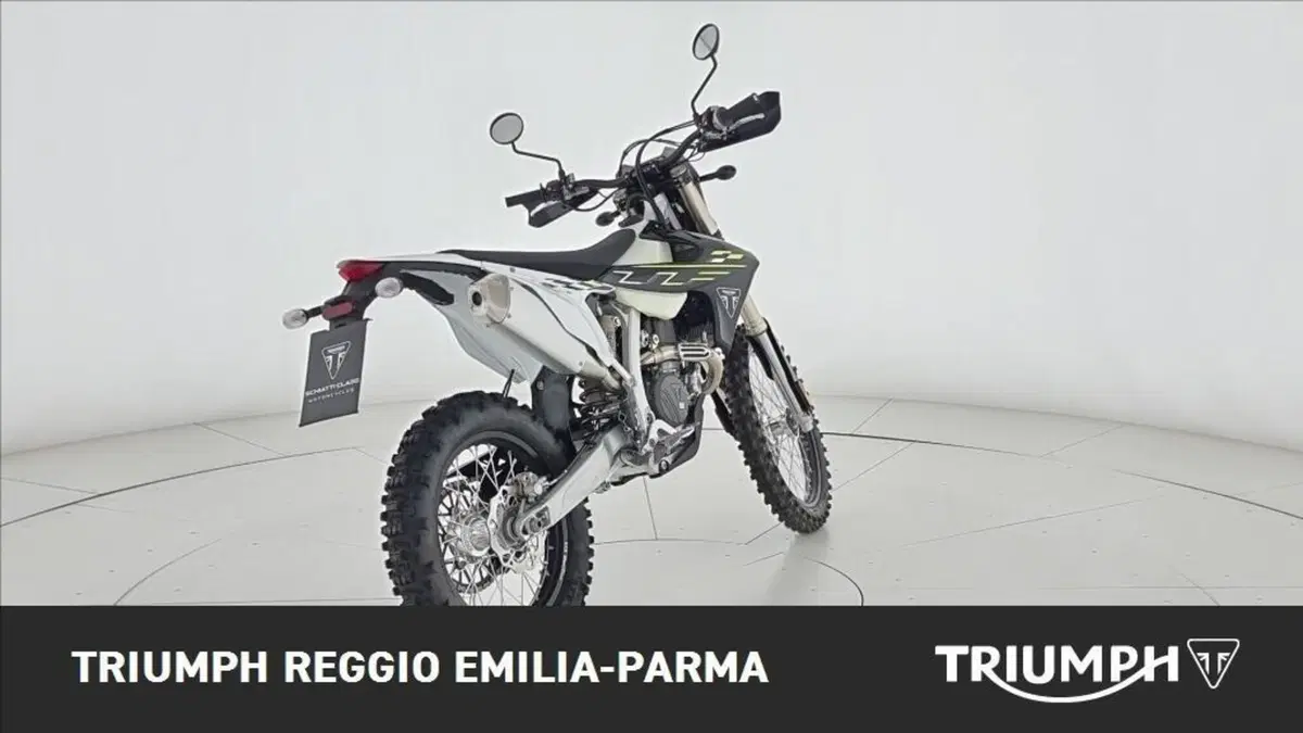 Triumph TF 450-E (2026) (8)