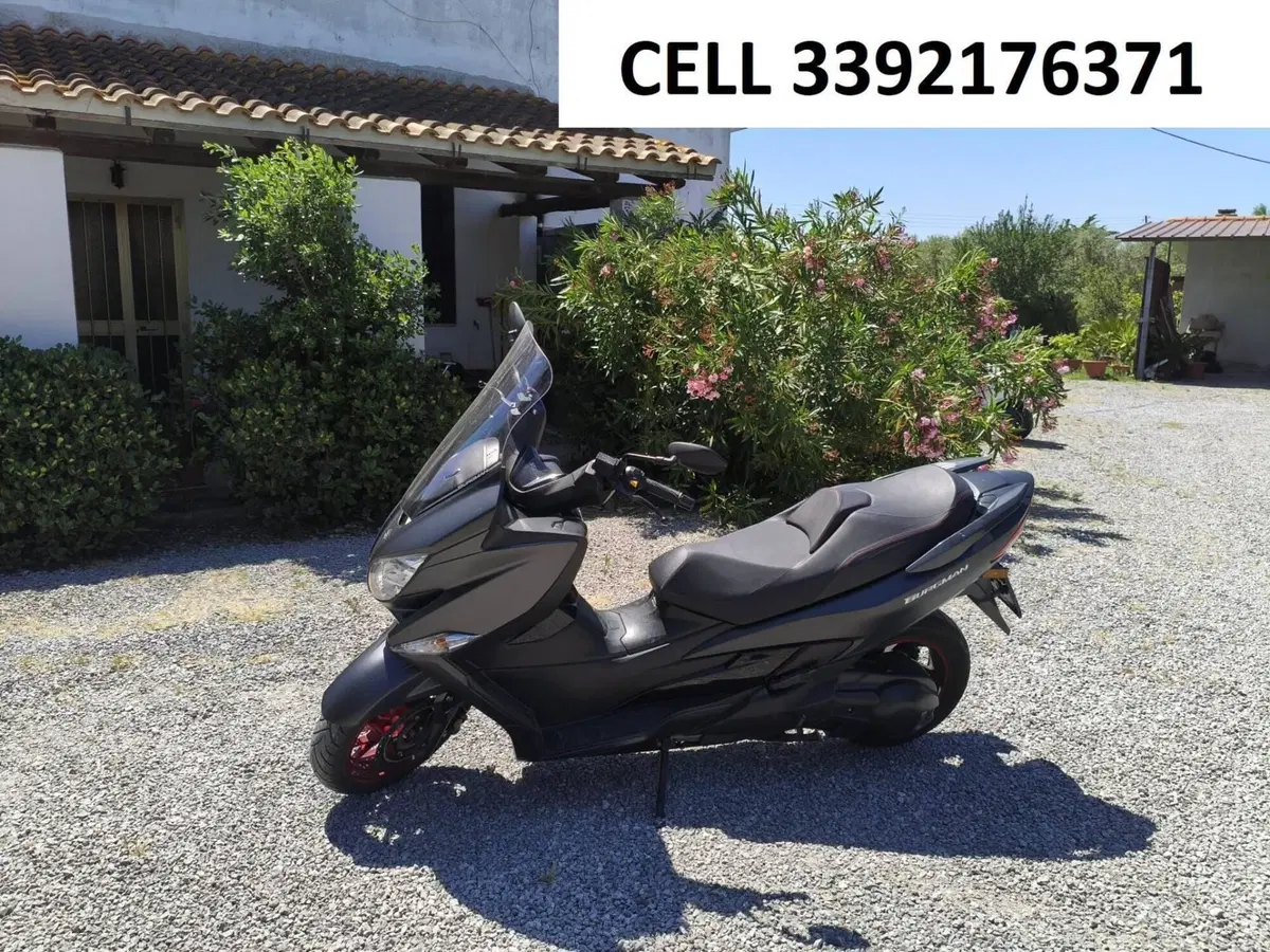 Suzuki Burgman AN 400 (2017 - 20) (2)