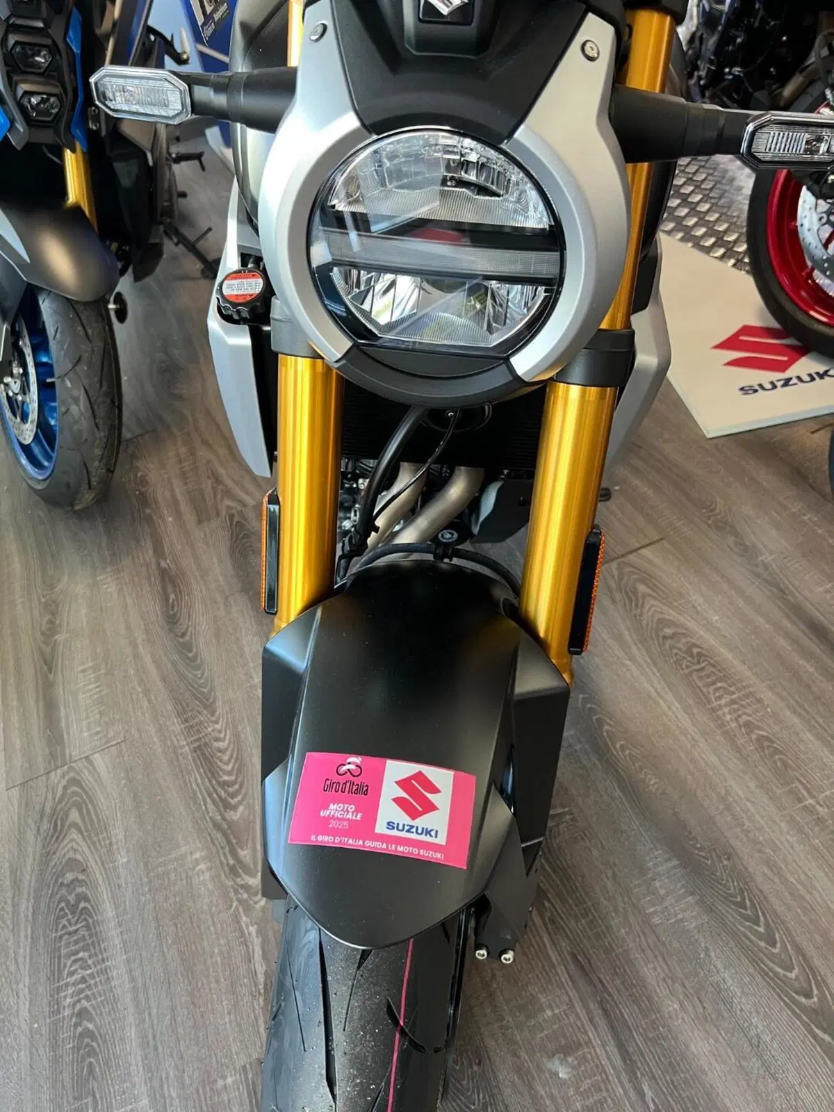 Suzuki GSX-8T (2025 - 26) (5)