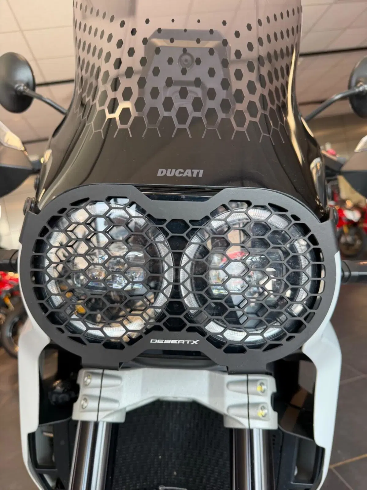 Ducati DesertX (2022 - 25) (8)