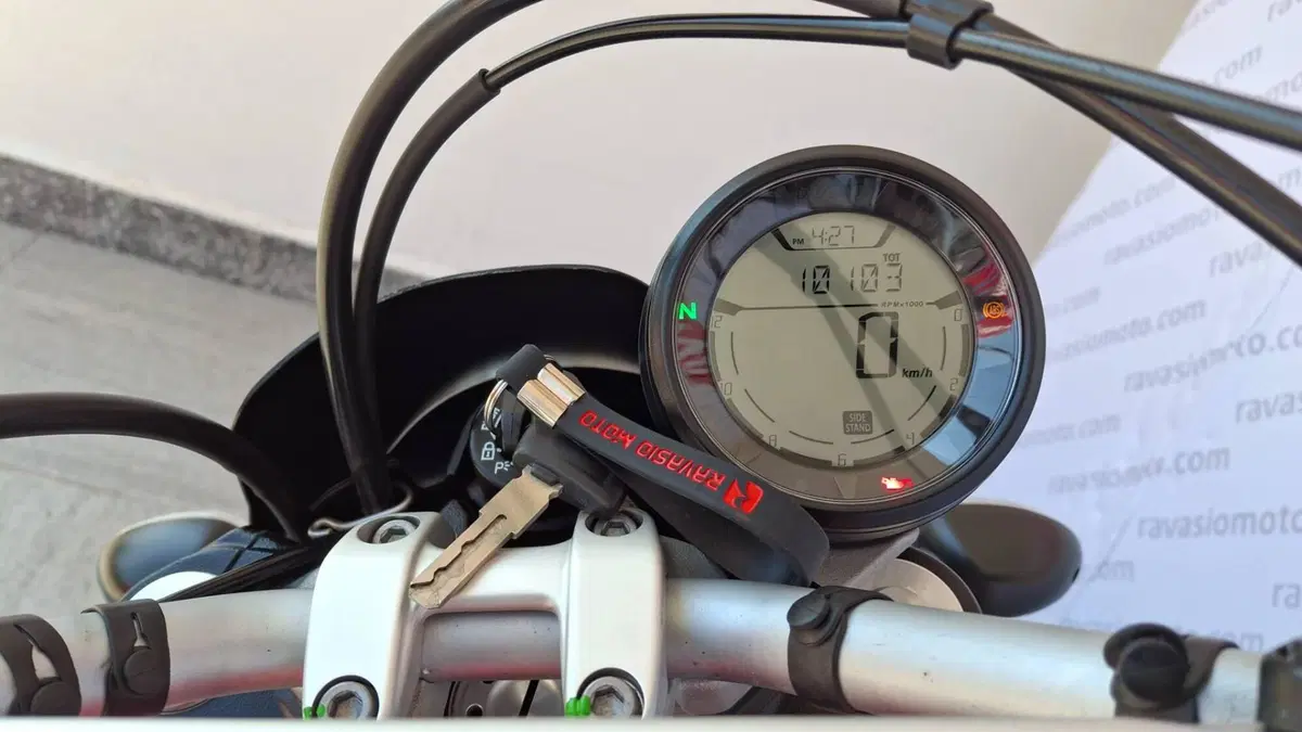 Ducati Scrambler 400 Sixty 2 (2016 - 21) (4)