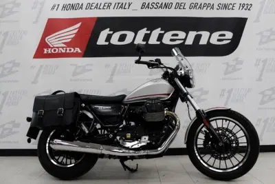 Moto Guzzi V9 Roamer (2016 - 18) usata