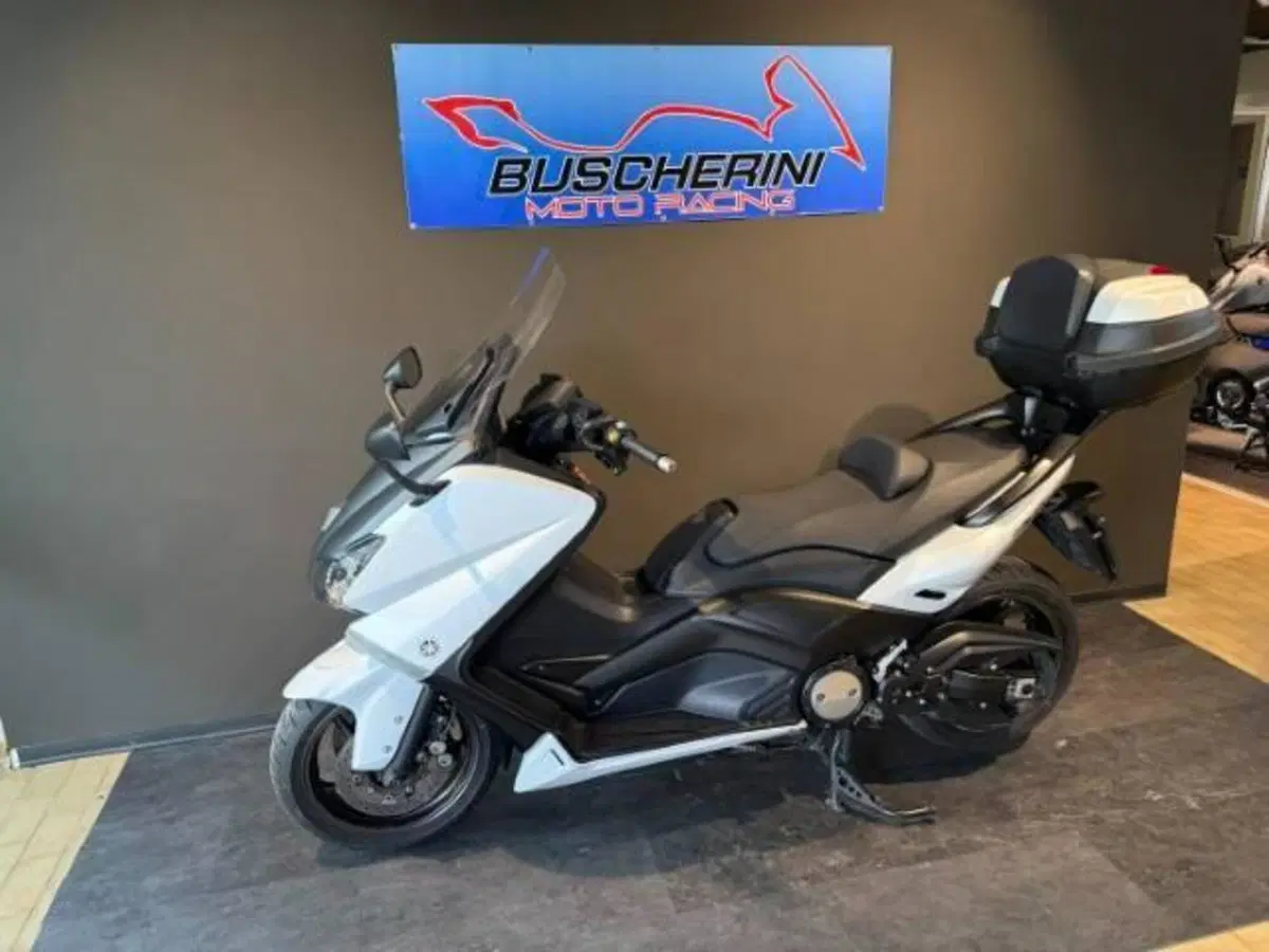Yamaha T-Max 530 (2012 - 14) (5)