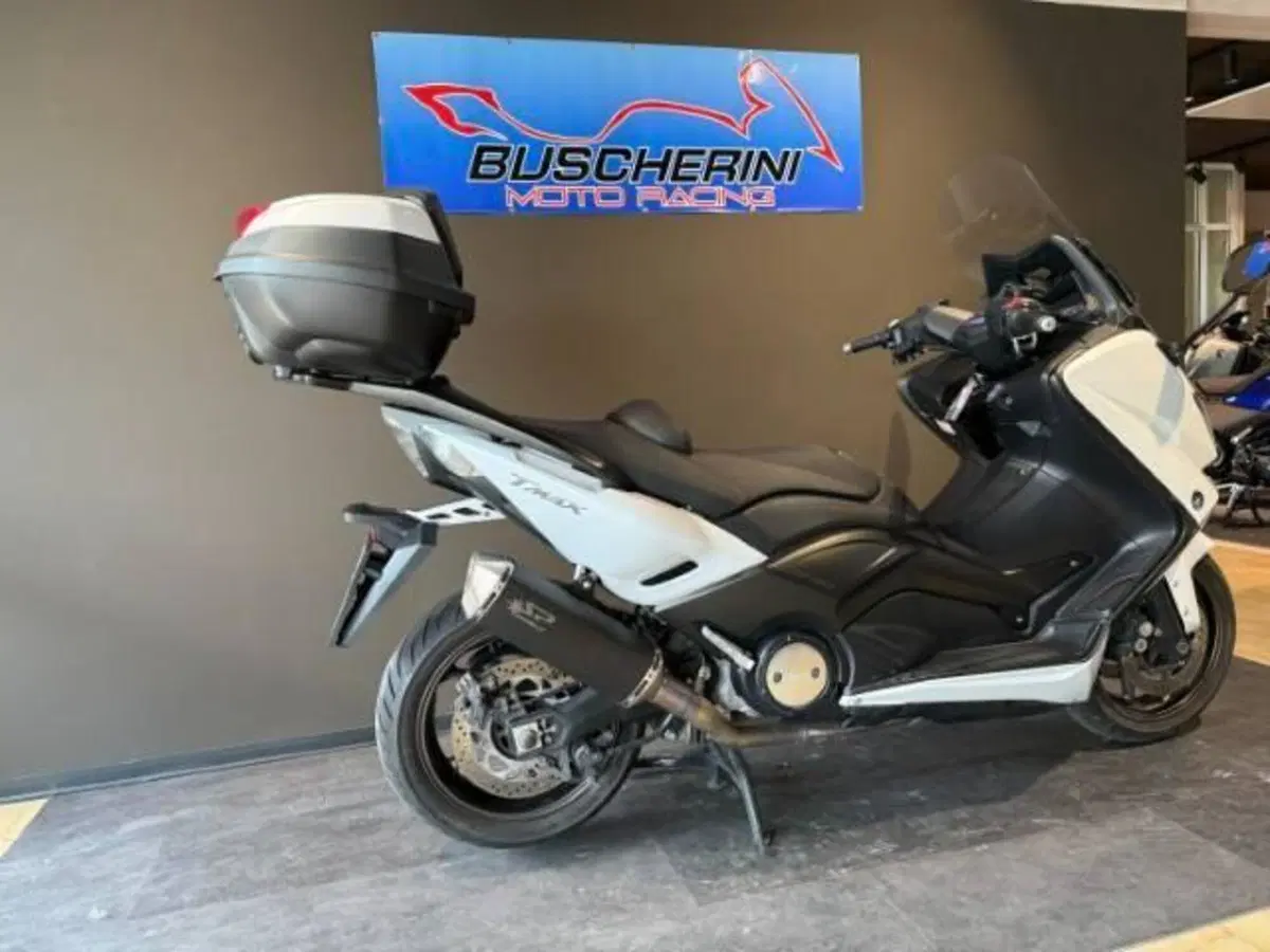 Yamaha T-Max 530 (2012 - 14) (8)