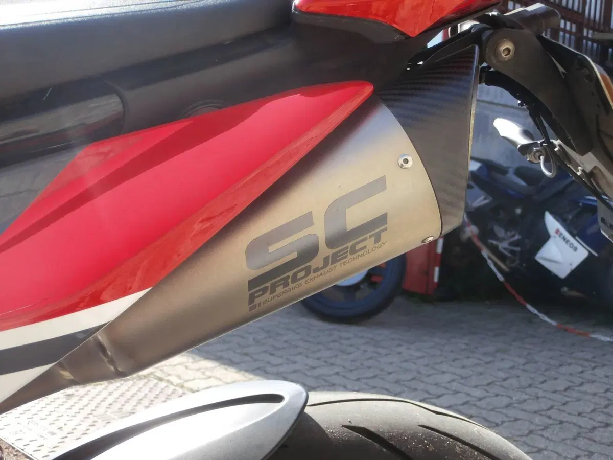 Ducati Hypermotard 950 SP (2022 - 25) (18)