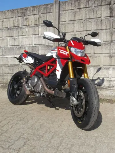 Ducati Hypermotard 950 SP (2022 - 25) usata