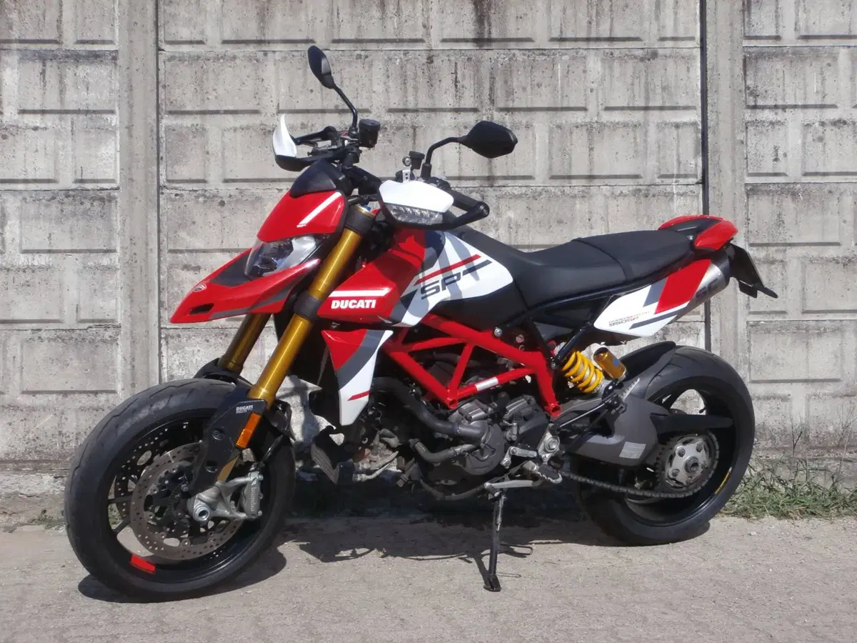 Ducati Hypermotard 950 SP (2022 - 25) (2)