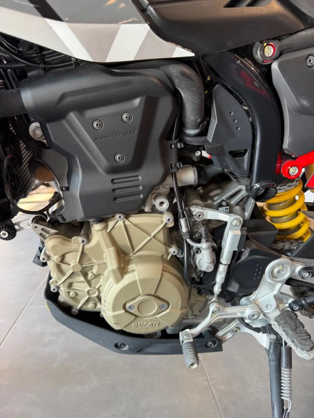 Ducati Hypermotard 698 Mono RVE (2024 - 26) (9)