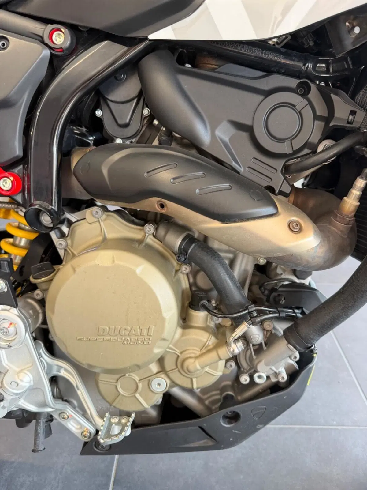 Ducati Hypermotard 698 Mono RVE (2024 - 26) (12)