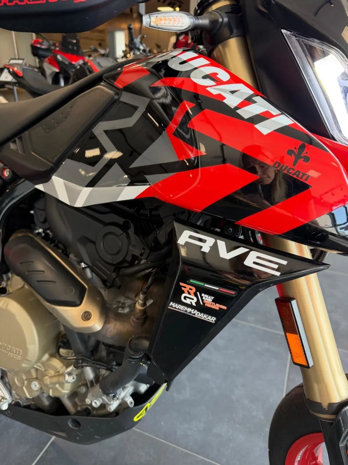Ducati Hypermotard 698 Mono RVE (2024 - 26) (13)