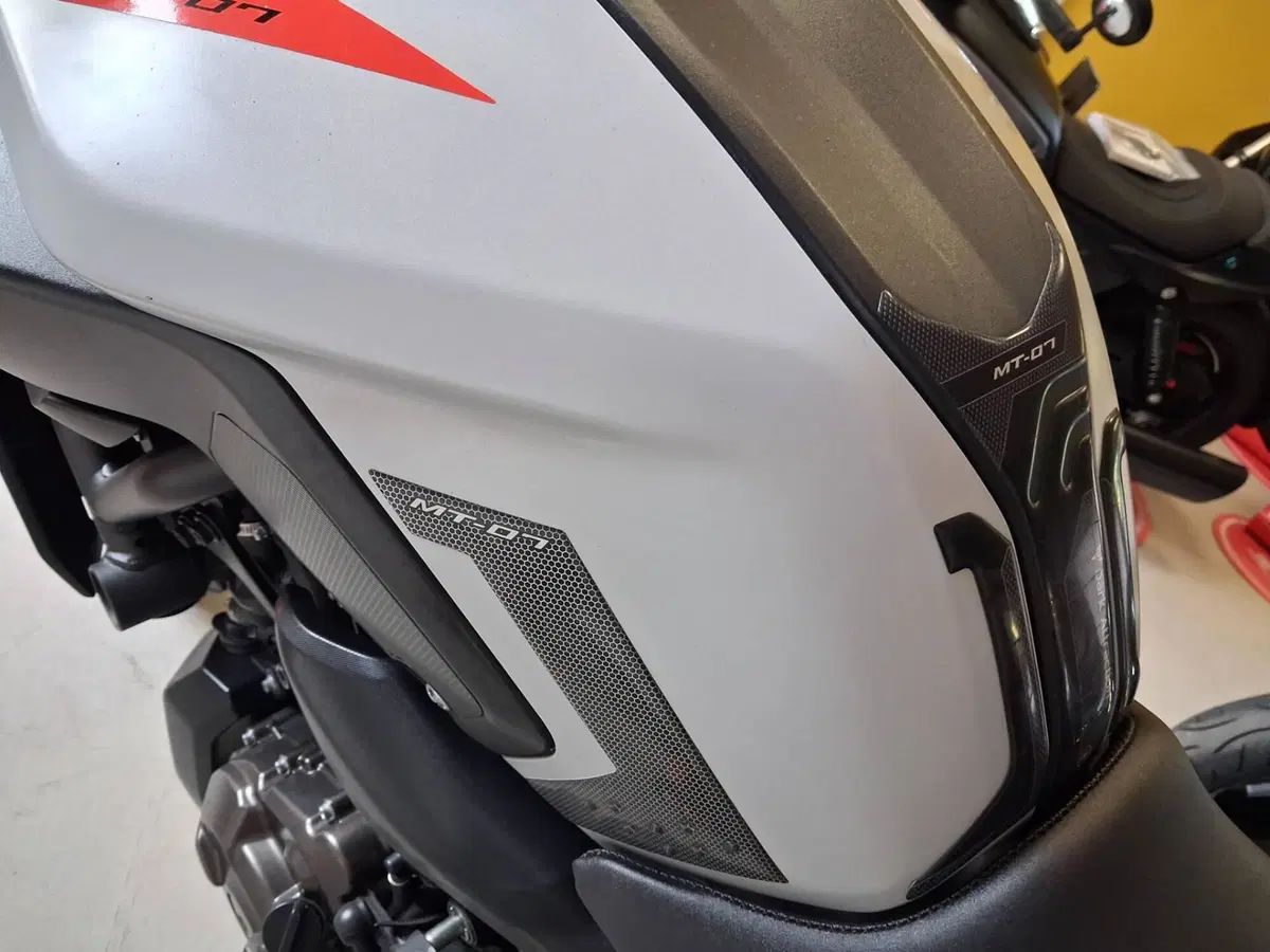 Yamaha MT-07 (2018 - 20) (2)
