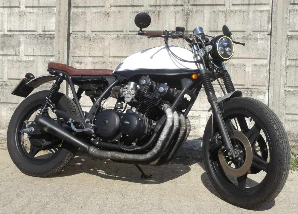 Honda CB 750 (1980 - 84) FD-KZ-CD (2)