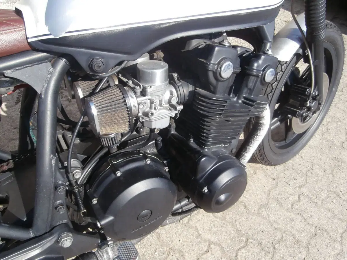 Honda CB 750 (1980 - 84) FD-KZ-CD (18)