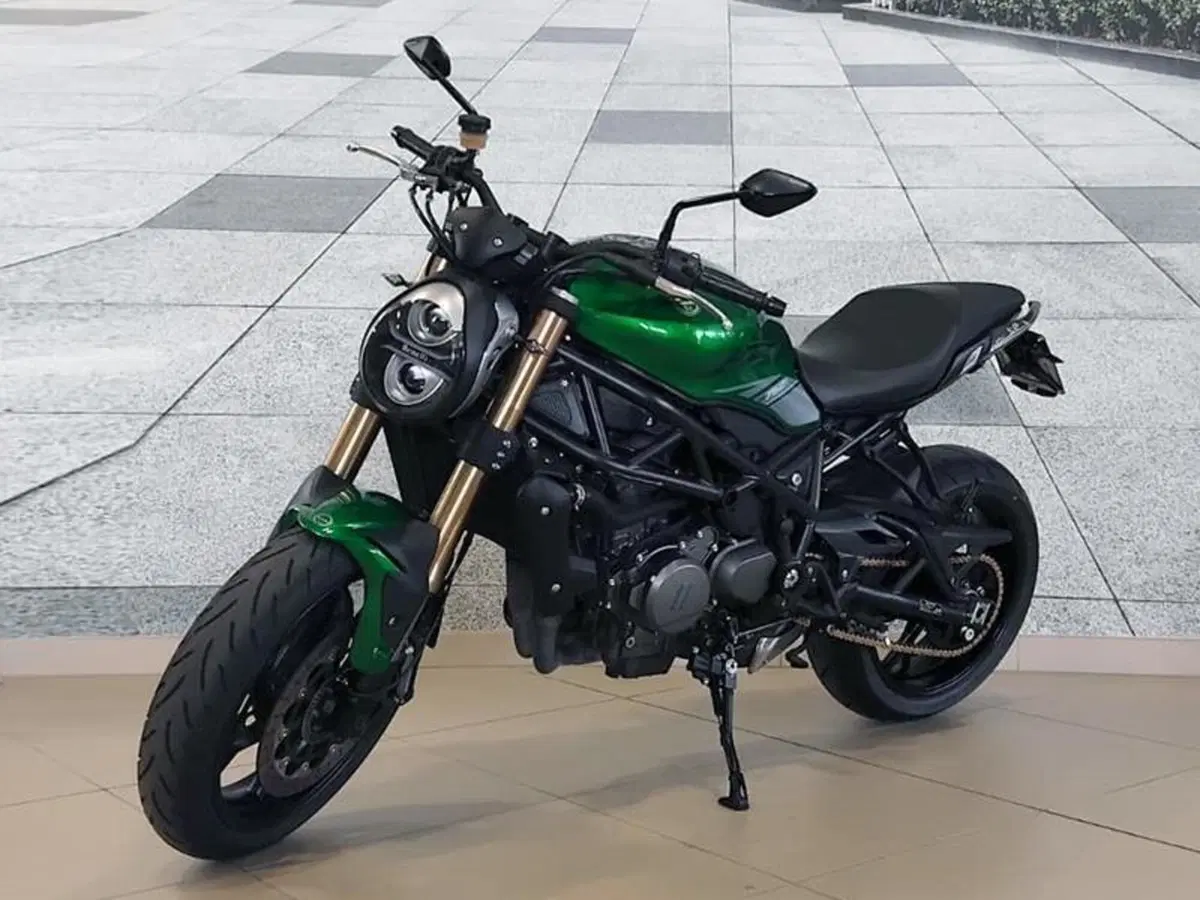 Benelli 752 S (2019 - 20) (2)