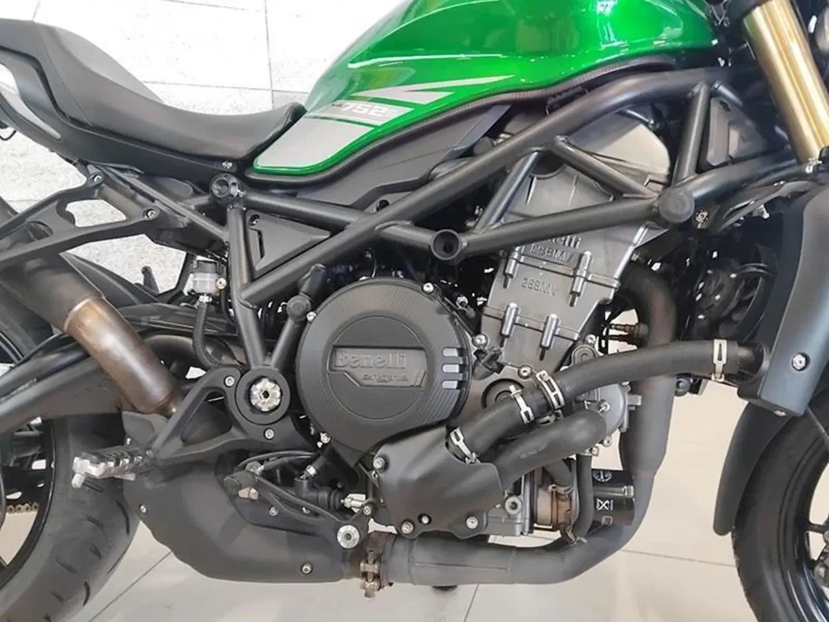 Benelli 752 S (2019 - 20) (5)