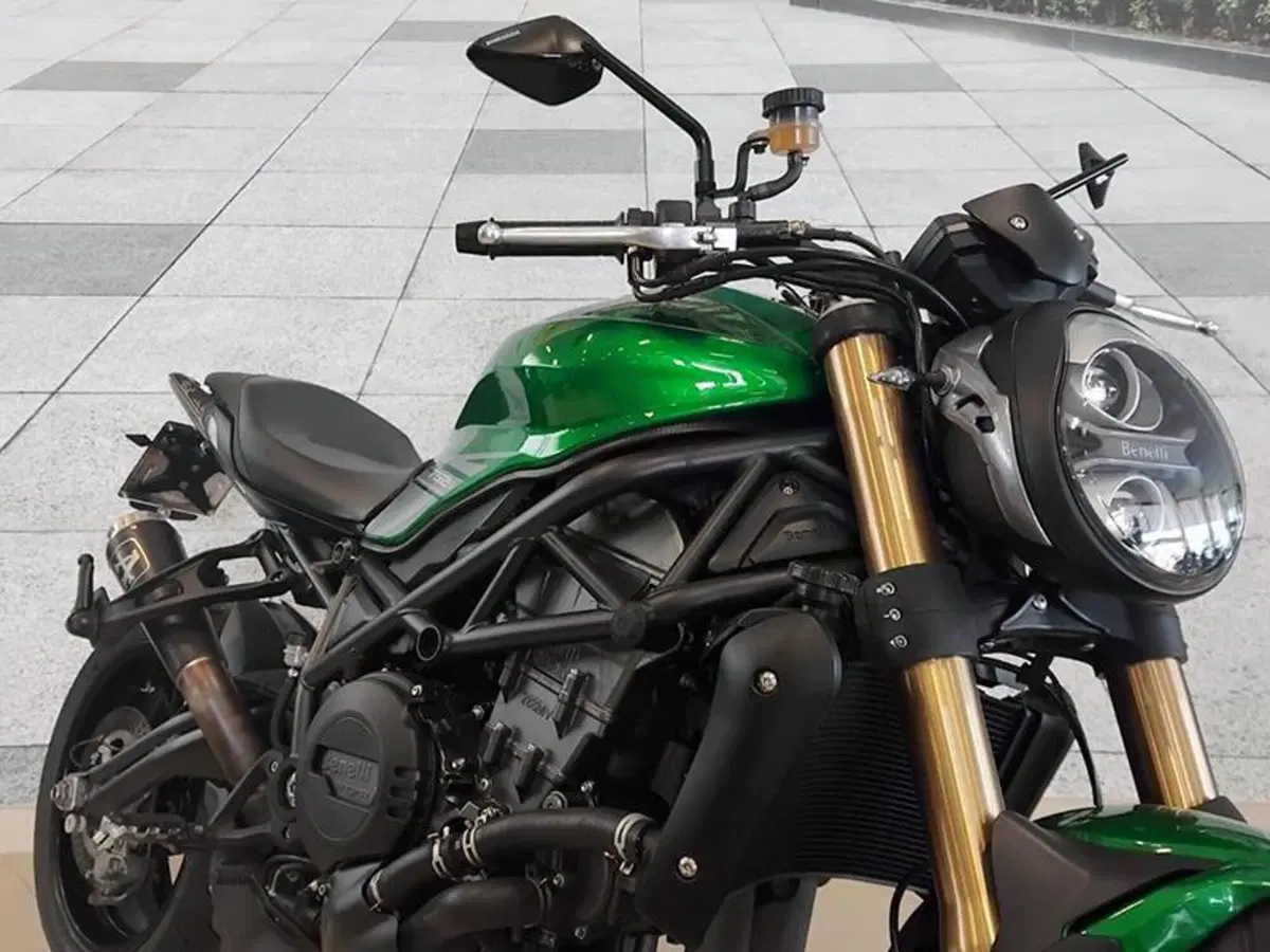 Benelli 752 S (2019 - 20) (7)