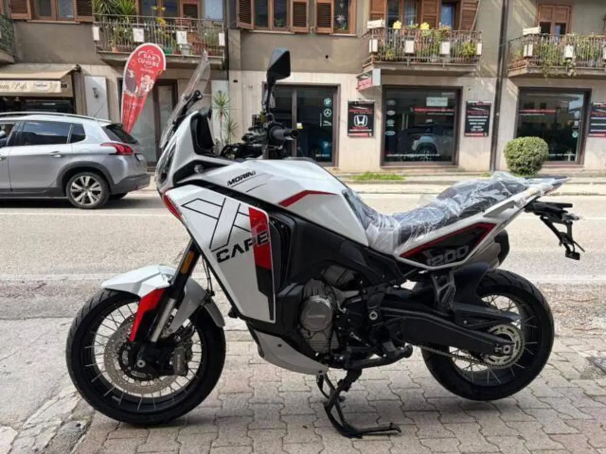 Moto Morini X-Cape 1200 (2026) (3)