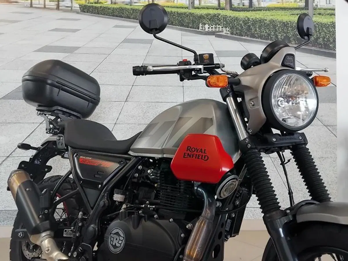 Royal Enfield Scram 411 (2022 - 24) (7)