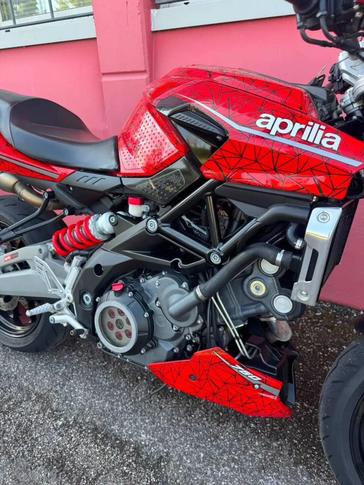 Aprilia Shiver 750 ABS (2010 - 17) (2)
