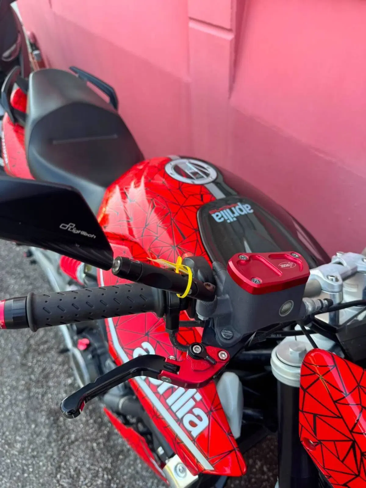 Aprilia Shiver 750 ABS (2010 - 17) (6)