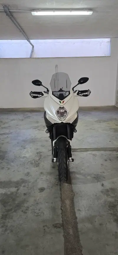 MV Agusta Turismo Veloce 800 Lusso (2014 - 16) usata