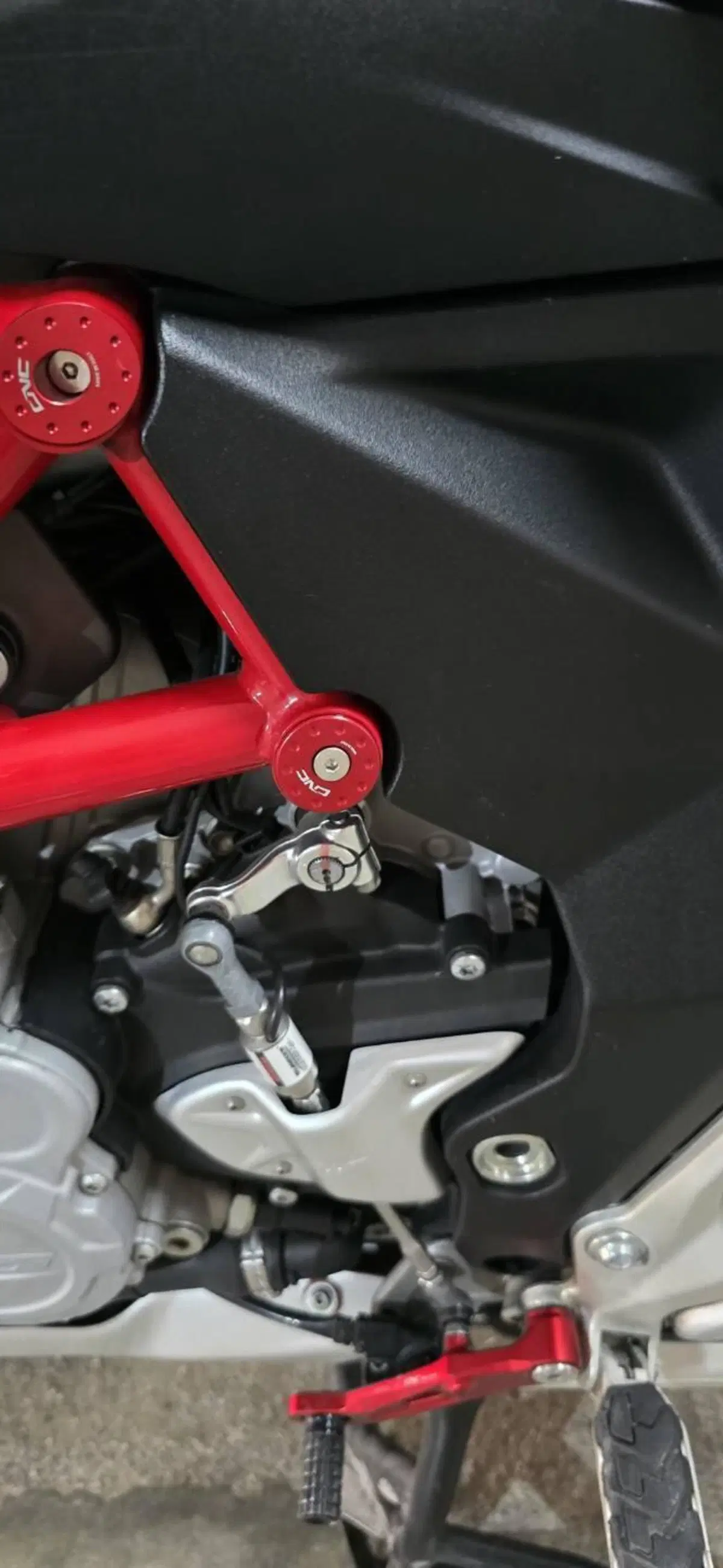 MV Agusta Turismo Veloce 800 Lusso (2014 - 16) (11)