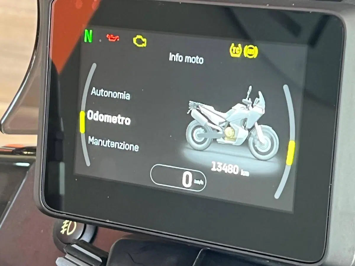 Husqvarna Norden 901 (2022 - 26) (9)
