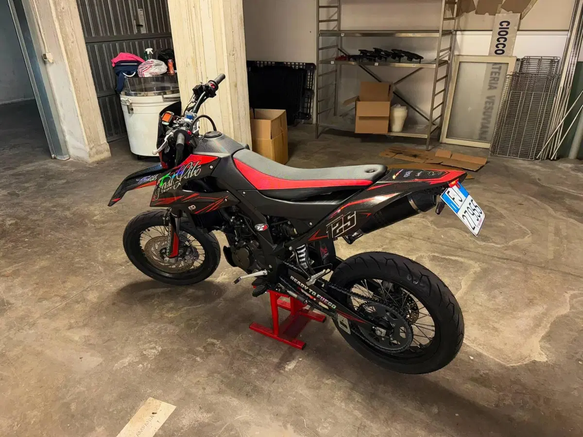 Aprilia SX 125 (2021 - 24) (9)
