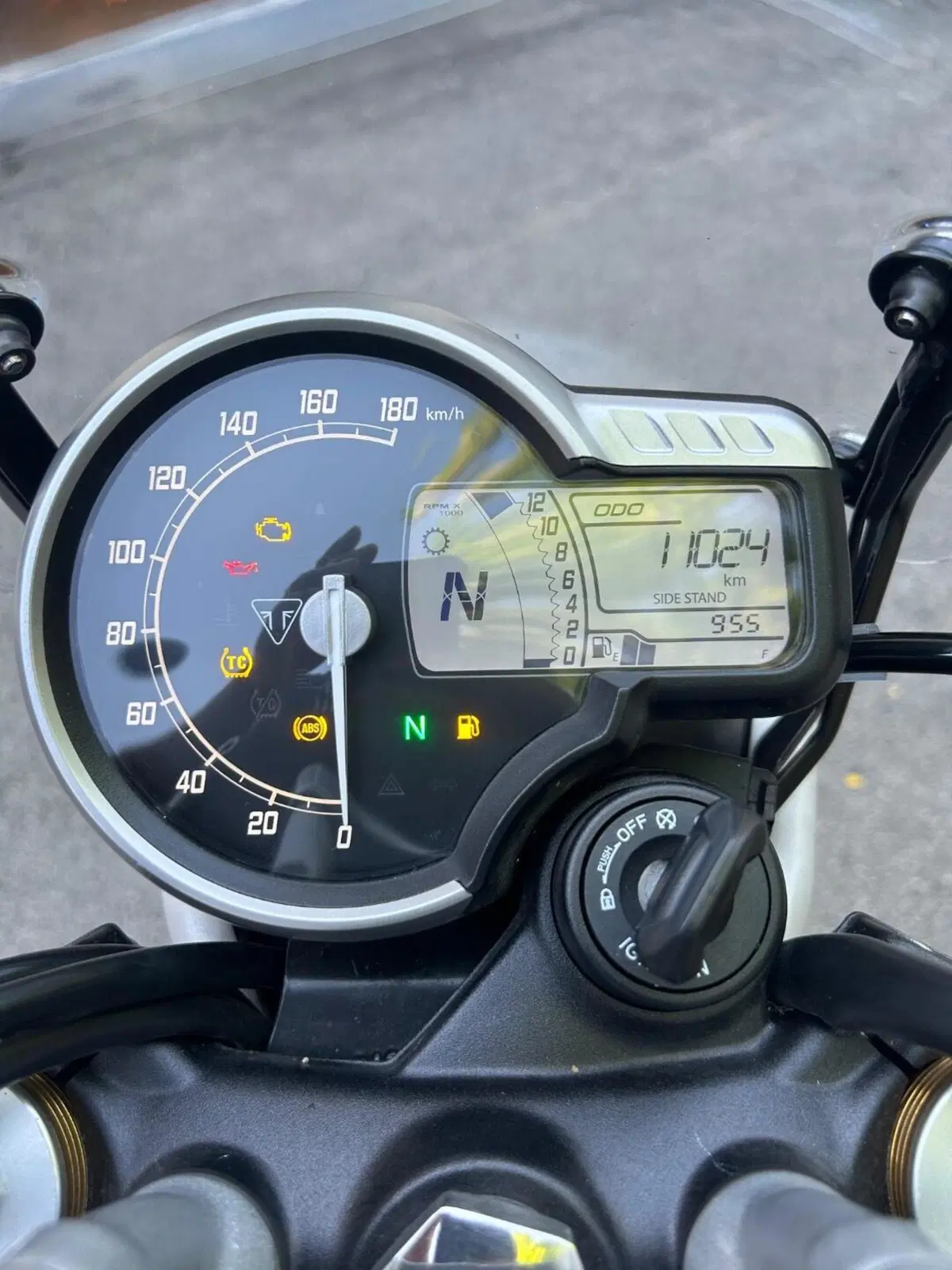 Triumph Scrambler 400 X (2024 - 26) (7)