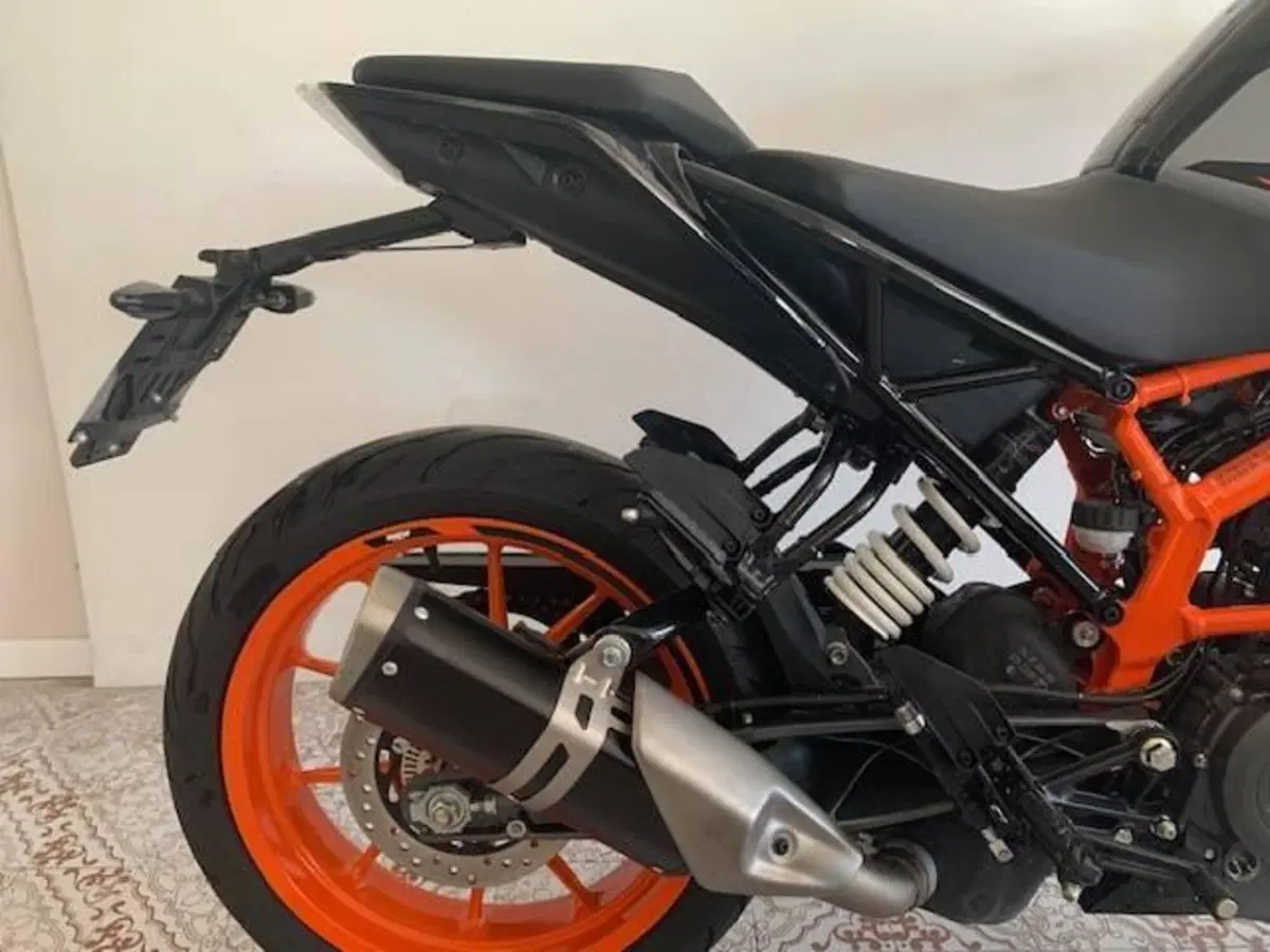 KTM 390 Duke (2021 - 23) (4)
