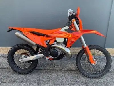 KTM 250 EXC Six Days (2025) nuova