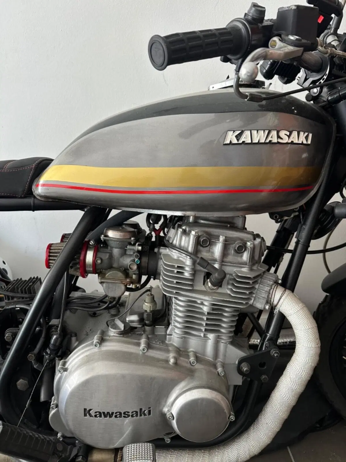 Kawasaki Z400 (2)