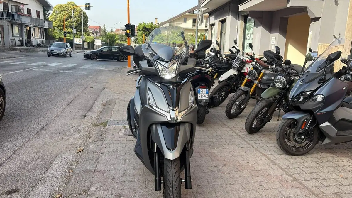 Kymco Agility 300i Noodoe (2021 - 24) (2)