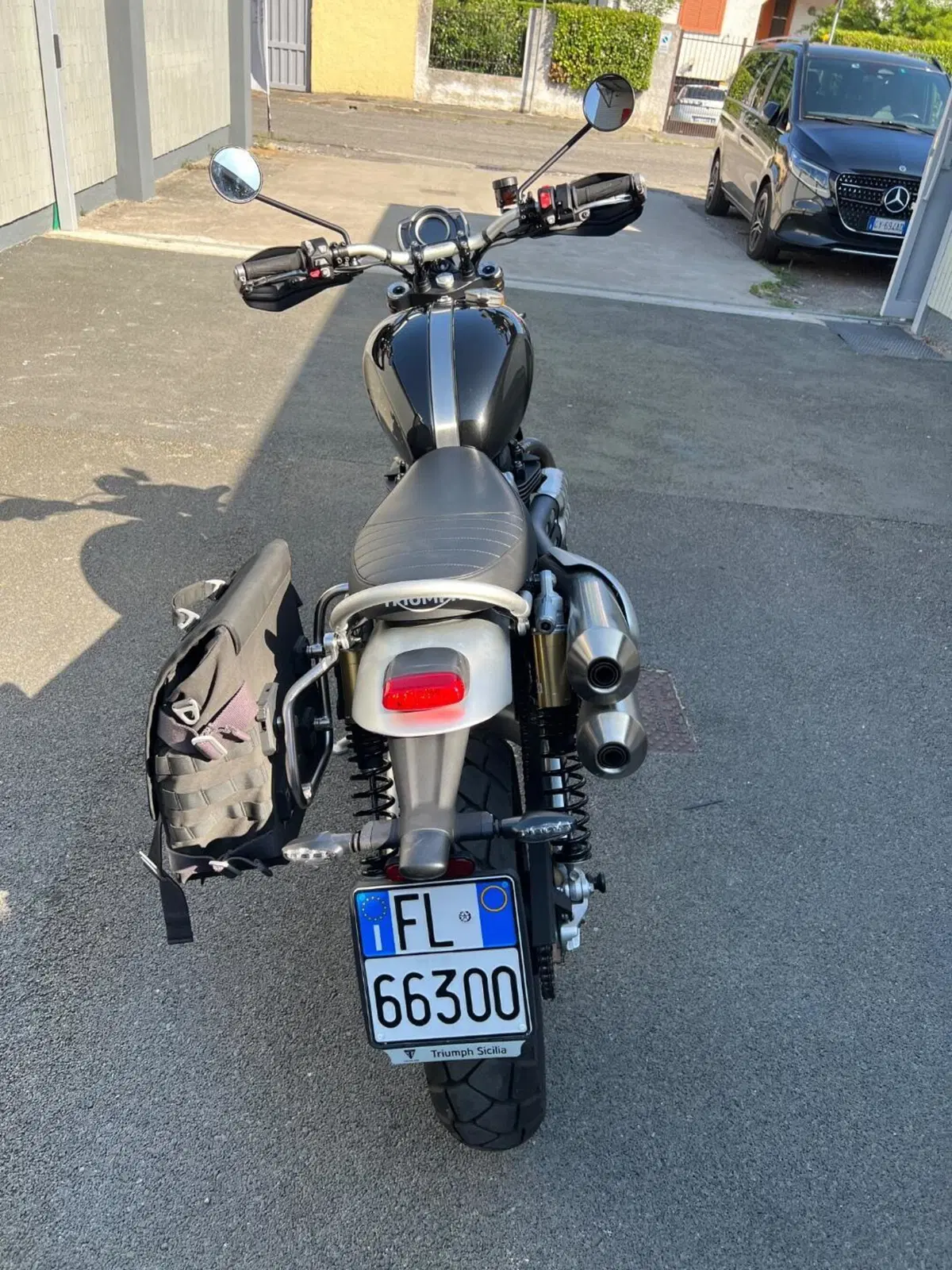 Triumph Scrambler 1200 XE (2024 - 25) (4)