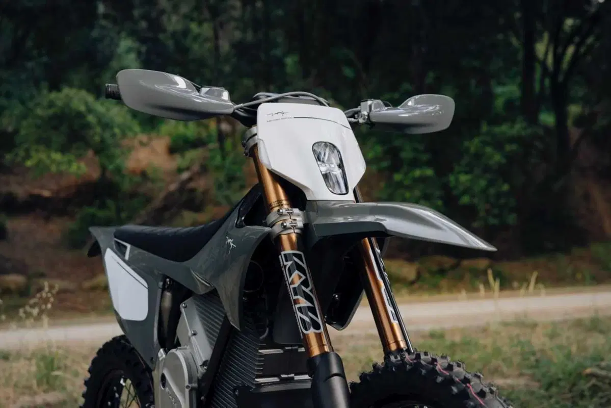 Stark VARG Factory Edition: arrivano le versioni "totali" di MX ed EX [GALLERY]