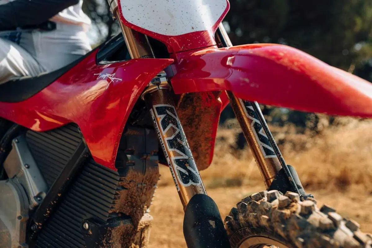 Stark VARG Factory Edition: arrivano le versioni "totali" di MX ed EX [GALLERY] (2)