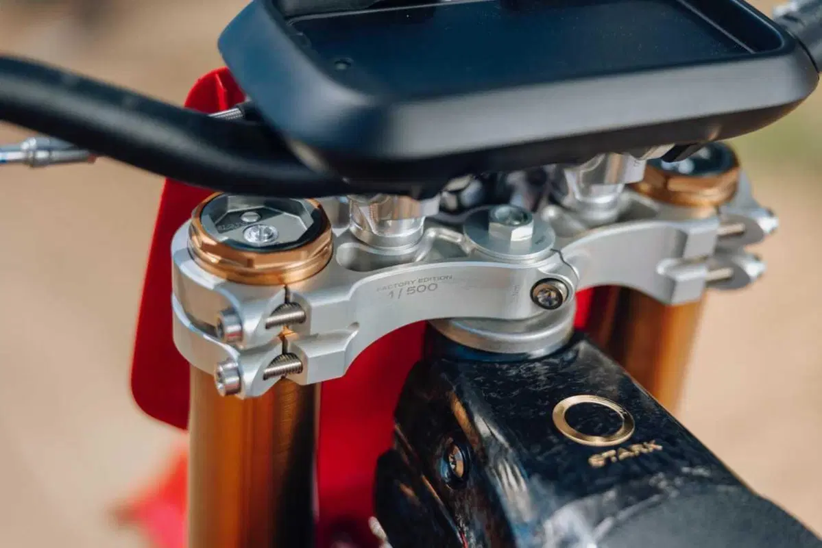 Stark VARG Factory Edition: arrivano le versioni "totali" di MX ed EX [GALLERY] (13)