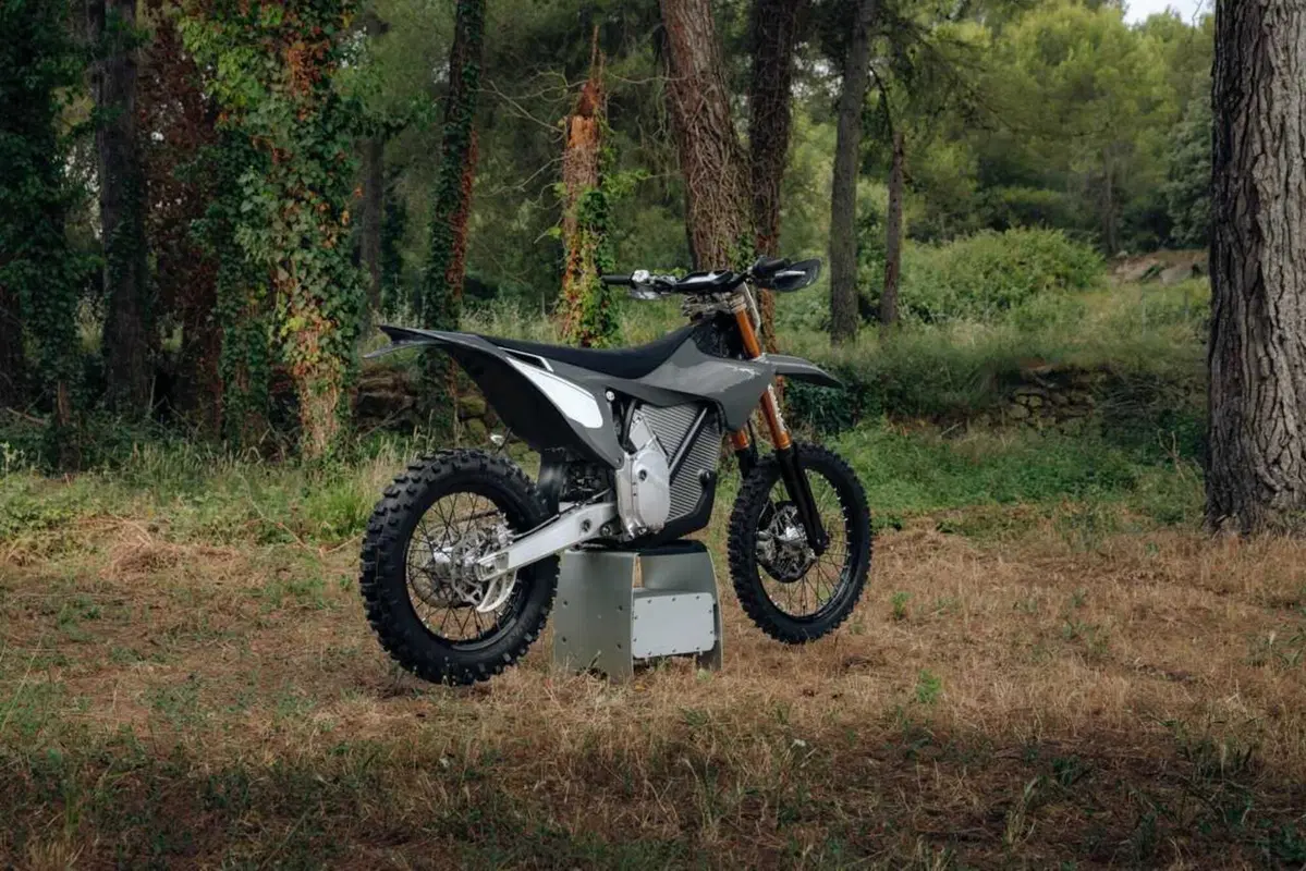 Stark VARG Factory Edition: arrivano le versioni "totali" di MX ed EX [GALLERY] (16)